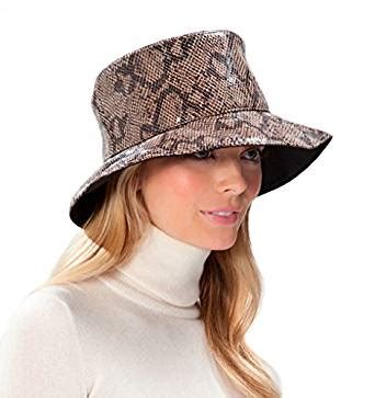 10 Best Waterproof Rain Hats for Women