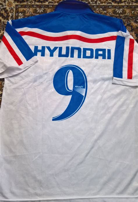 Esporte Clube Bahia Home football shirt 1998 - 1999. Sponsored by Hyundai