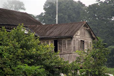 TRIPS TO EQUATORIAL GUINEA - by Kumakonda