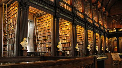 The Old Library of Trinity College Dublin, Dublin, Ireland - Landmark ...