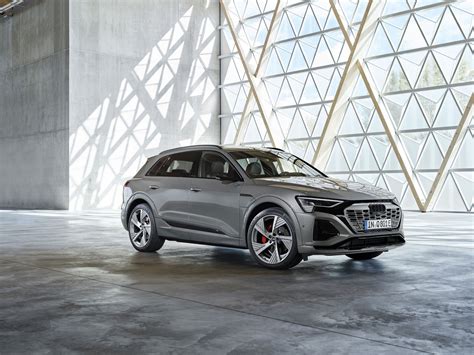 2024 Audi Q8 E-tron / Q8 E-tron Sportback Review, Pricing, And Specs ...