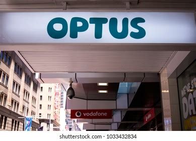 Optus Logo Vector (.SVG) Free Download