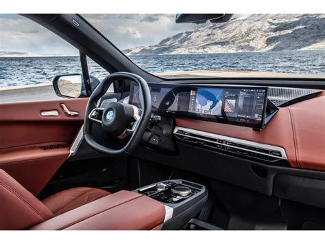 2025 BMW iX: 142 Interior Photos | U.S. News