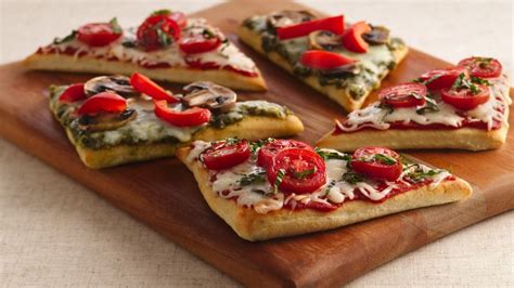 Pizza Triangles Recipe - Pillsbury.com