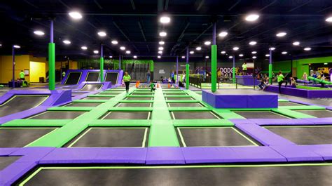 Air Insanity Indoor Trampoline Park | Explore Minnesota