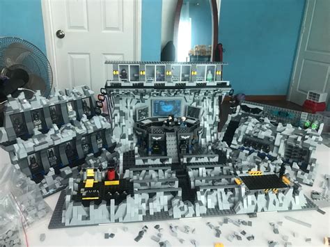 Lego Batcave moc | Lego creations, Lego, Batcave