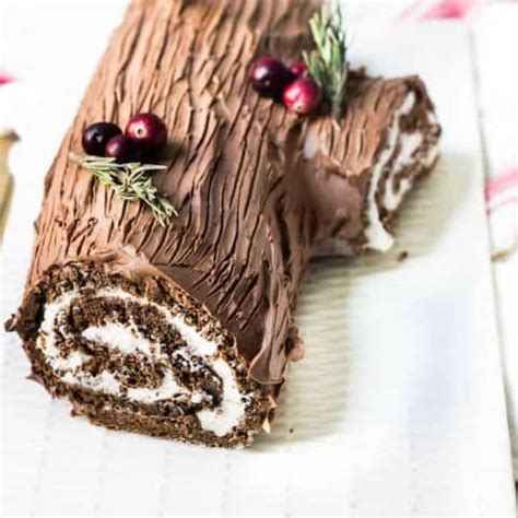 Bûche de Noël Recipe (Yule Log Cake) - Mon Petit Four®