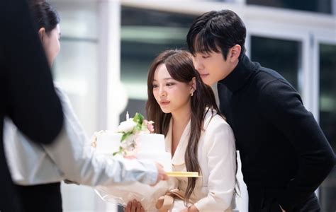 "Business Proposal" (2022) K-Drama Review - ReelRundown