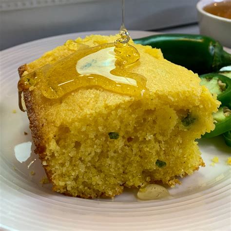 Sweet Jalapeno Cornbread Recipe | Modernmealmakeover.com