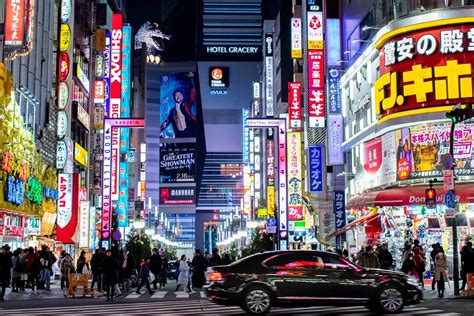 Tokyo at Night: Where to Go & What to Do | TouristSecrets