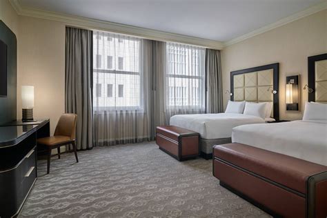 Downtown Chicago Hotels near Grant Park | JW Marriott Chicago