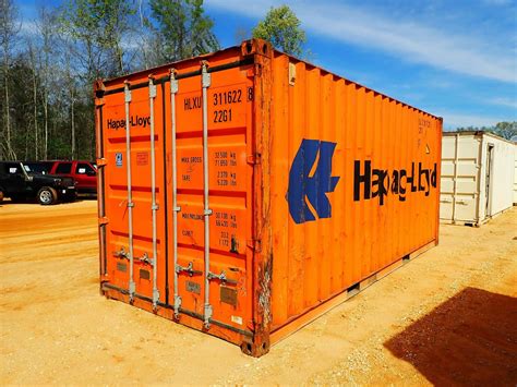 20' STEEL SHIPPING CONTAINER (B7)