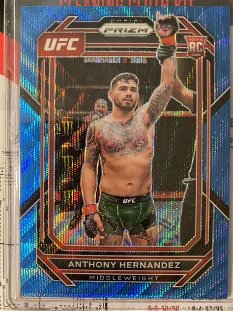 Anthony Fluffy Hernandez Blue Wave : r/ufccards