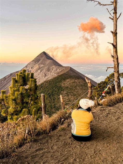 Complete Guide to the Acatenango Volcano Hike: The Famous Guatemala ...