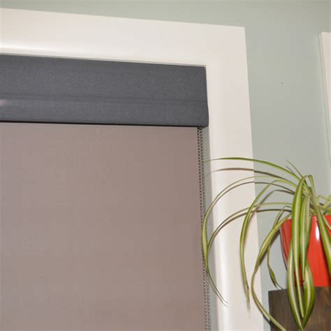 Roller Shade Valance with Phifer Sheerweave 2410 Shade Material