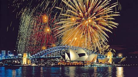 Sydney Harbour Bridge Fireworks Celebration - CorD Magazine