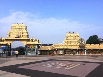 Bhadrakali Temple Warangal, History, Timings & Importance