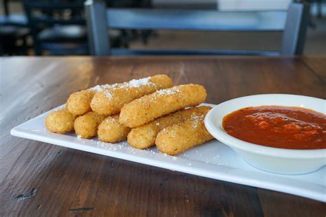 Mozzarella Sticks - Dinner Menu - Mamma Mia's Restaurants