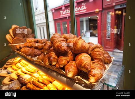 Europe France Paris Croissant Croissants French Pastries Pastries ...