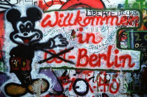 Berlin Wall - Mappin's Website