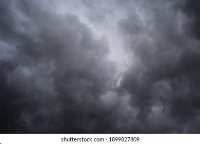 204,114 Rain dark clouds Images, Stock Photos & Vectors | Shutterstock