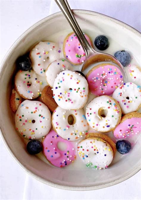 Donut Cereal - Charisse Yu