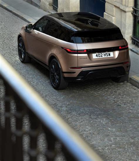 Review: the new Range Rover Evoque is a benchmark-maintaining SUV | The ...