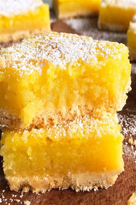 Easy Lemon Bars {Lemon Squares} - CakeWhiz