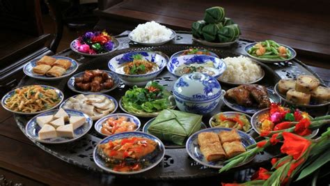 How Vietnamese Celebrate Tet (Part 1) – Travel information for Vietnam ...