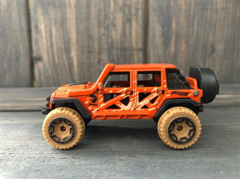 Jeep Wrangler '17 Mattel HOT WHEELS 1:64 Miniature Car - Etsy