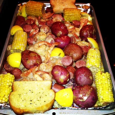 Tasty Tuesday – Shrimp & Sausage Boil | Kurlylicious