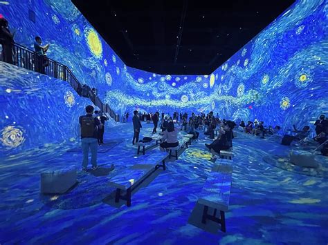 Van Gogh: The Immersive Experience