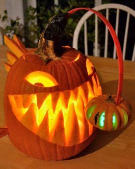 Impressive Anglerfish Pumpkin Takes First Place at VIMS Carving Contest