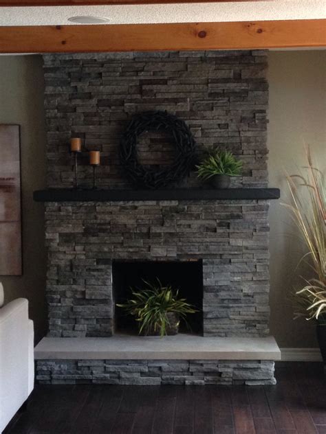 20+ Stone And Brick Fireplace Designs