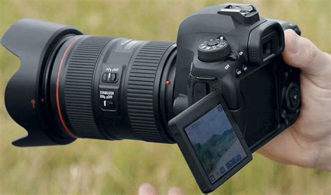 Picture yourself saving hundreds with Amazon’s big Canon DSLR and ...