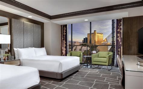 Book Luxor Hotel in Las Vegas (NV), United States - 2020 Promos