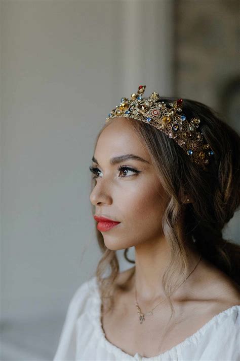 10 Best Bridal Tiaras and Wedding Hair Accessories