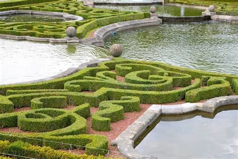 French formal garden - Alchetron, The Free Social Encyclopedia