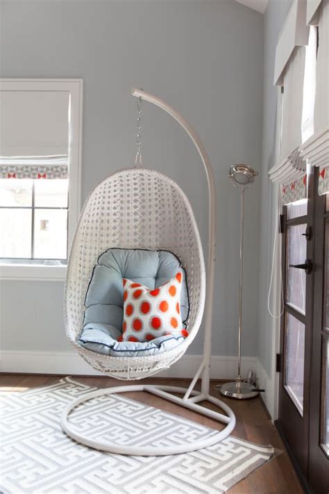 Hanging Chairs in Bedrooms - Hanging Chairs in Kids' Rooms | HGTV's ...