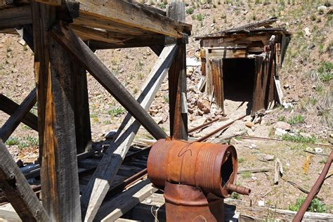 CU student rescued after falling into mine shaft The Longmont Leader