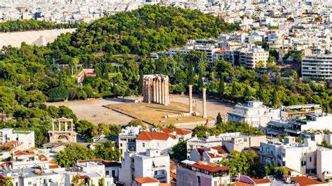 Uncovering the Secrets of Athens' Iconic Landmarks: Temple of Olympian ...