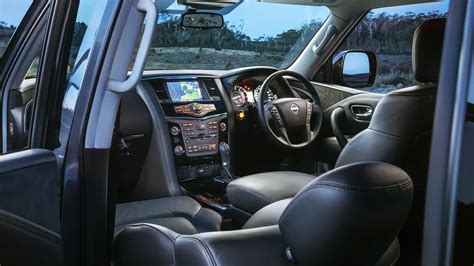 2024 Nissan Patrol Interior - Rois Neille