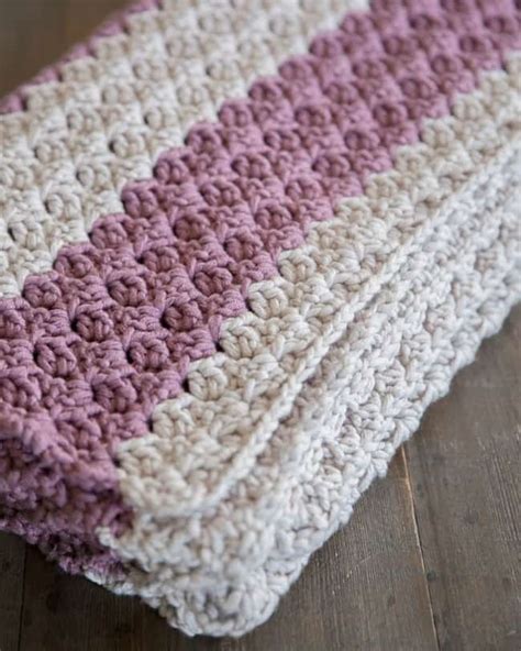 30 Free Blanket and Afghan Crochet Patterns