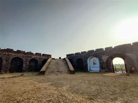 Forts in Goa: 9 best Forts to visit in Goa Beyond Chapora Fort! - Soul ...