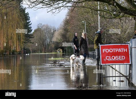 flooding on the grand union canal in loughborough after storm henk ...