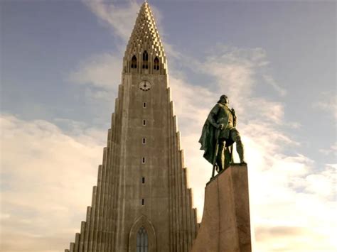 Leif Erikson Day | October 9 - Calendarr