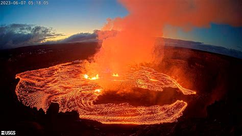 Pictures Of Volcanoes