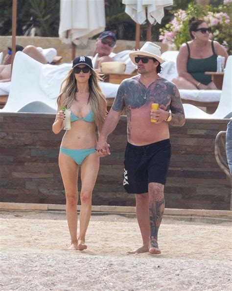 Christina Hall Rocks Bikini While Kissing Joshua Hall In Mexico: Photos ...