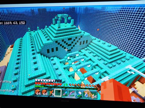 Completely drained an underwater temple : r/Minecraft