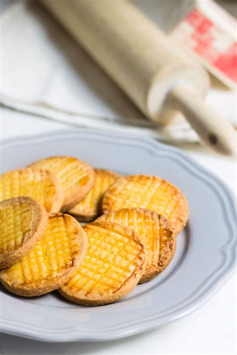 French Butter Cookies (Sable Breton) - Mon Petit Four®